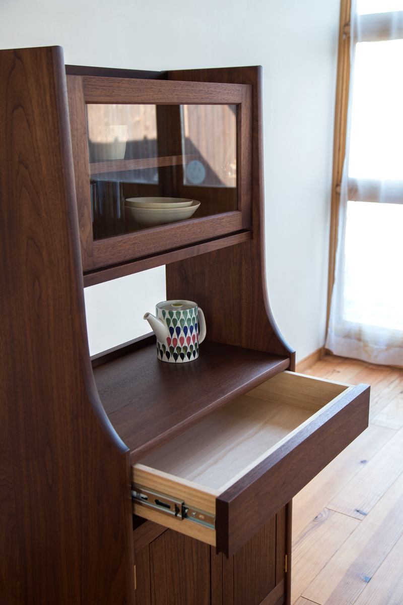 オーダー家具　シンプルなカップボード　昭和