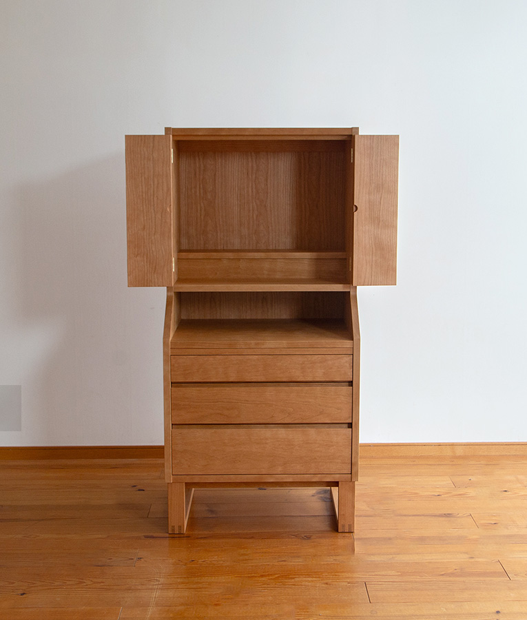 素朴な仏壇 シンプルなデザイン オイルフィニッシュ 素朴な仏壇 シンプルなデザイン オイル塗装