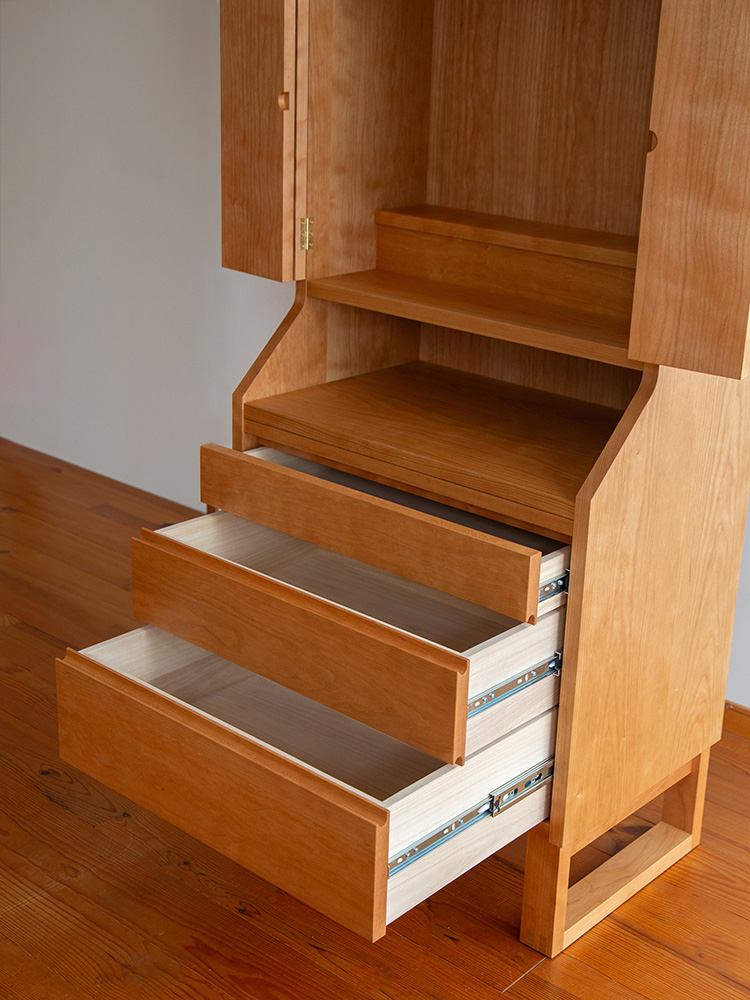 素朴な仏壇 簡素なデザイン 無垢材で作る仏壇 素朴な仏壇 簡素なデザインの仏壇