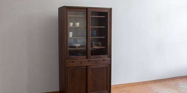 食器棚 ウォールナット材