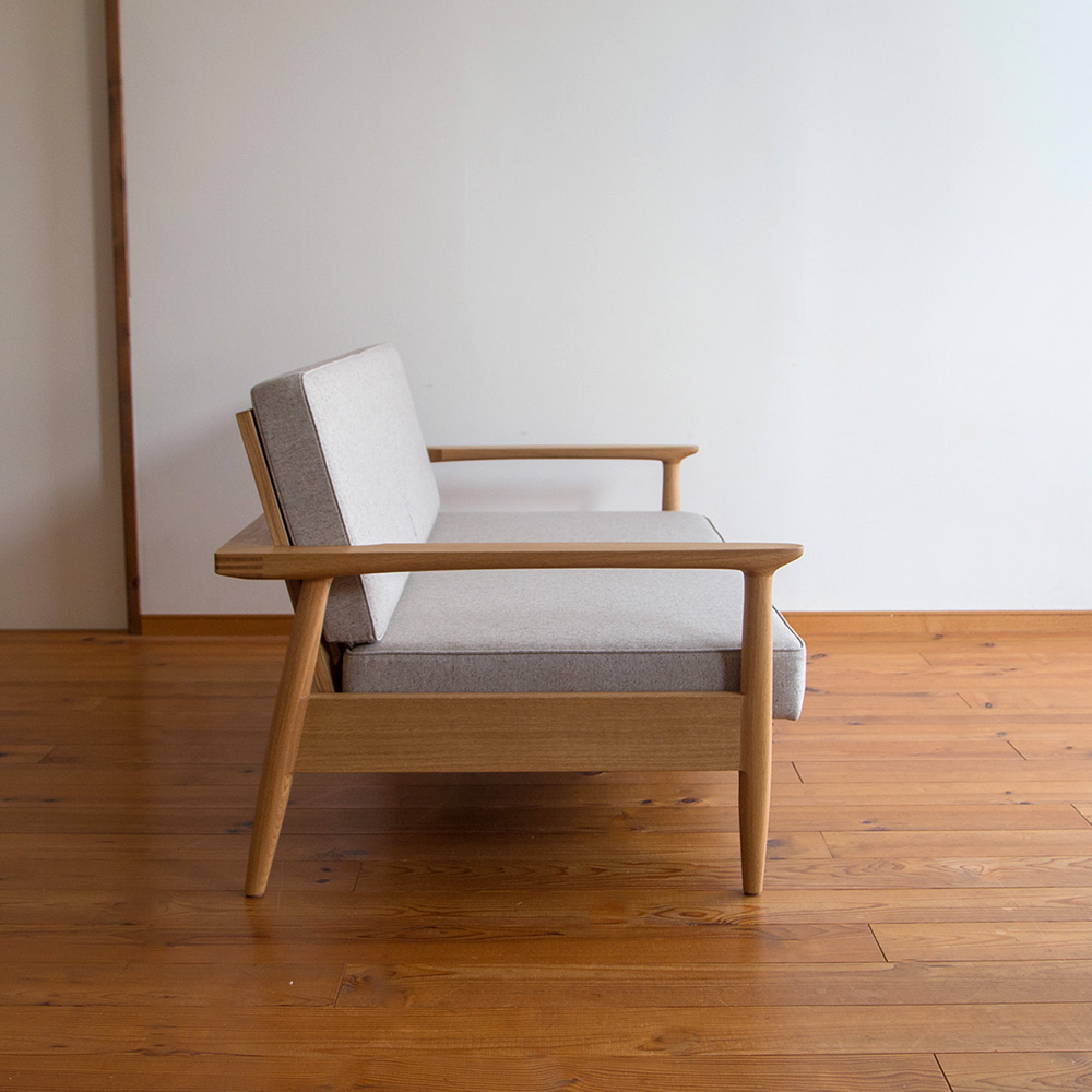 170cm̃\t@@NbV̓O[@Sn͍d