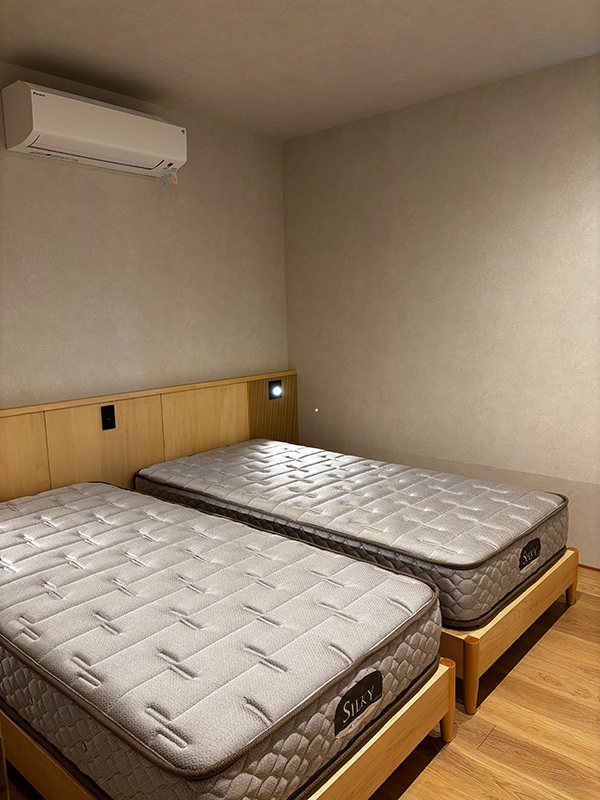 �w�b�h�{�[�h�̖����x�b�h