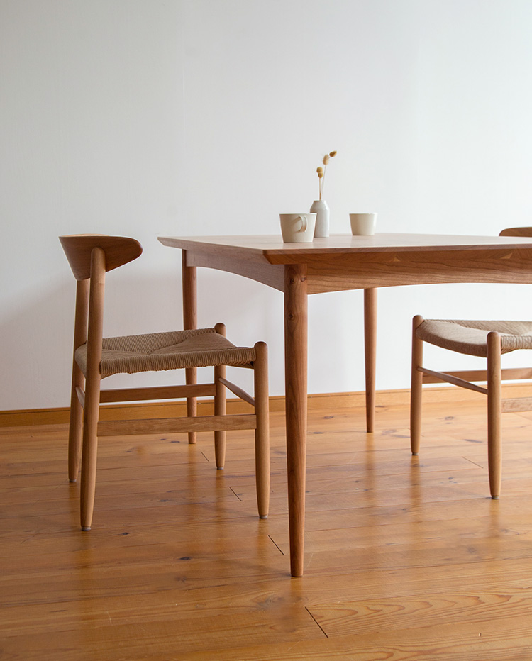 無垢の板のダイニングテーブル 食卓机 無垢の木のダイニングテーブル 140cm