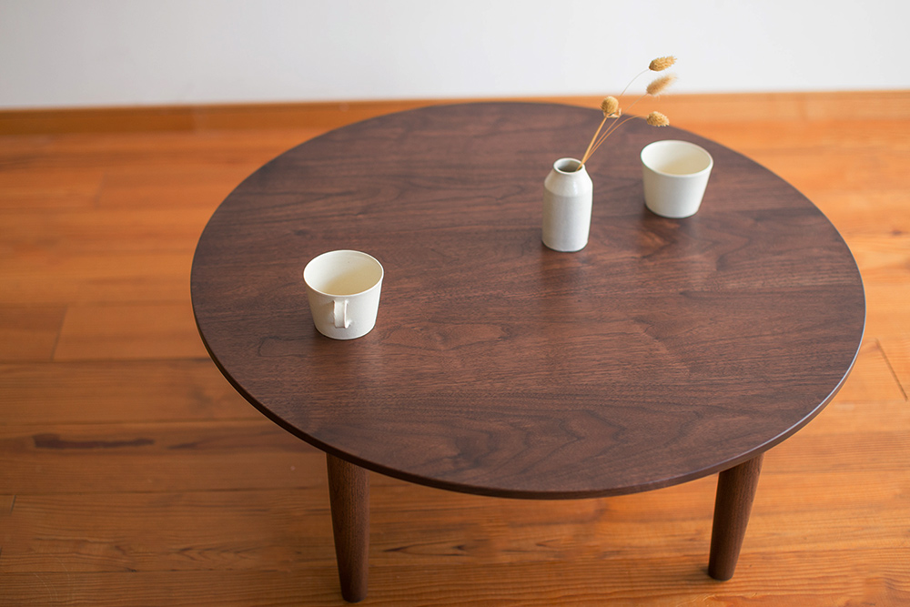 ���C�̖؂̉Ƌ�@�ۂ����[�e�[�u���@����ԑ�